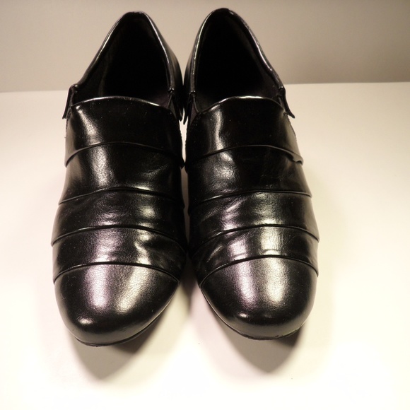 studio works comfort shoes